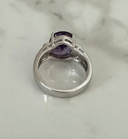 Silver Amethyst Women’s Ring