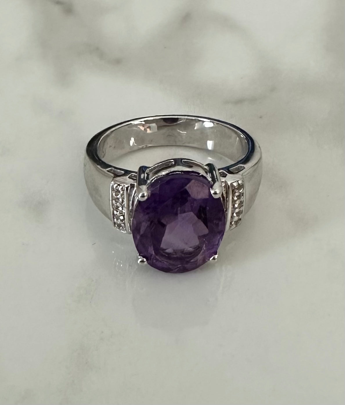 Silver Amethyst Women’s Ring