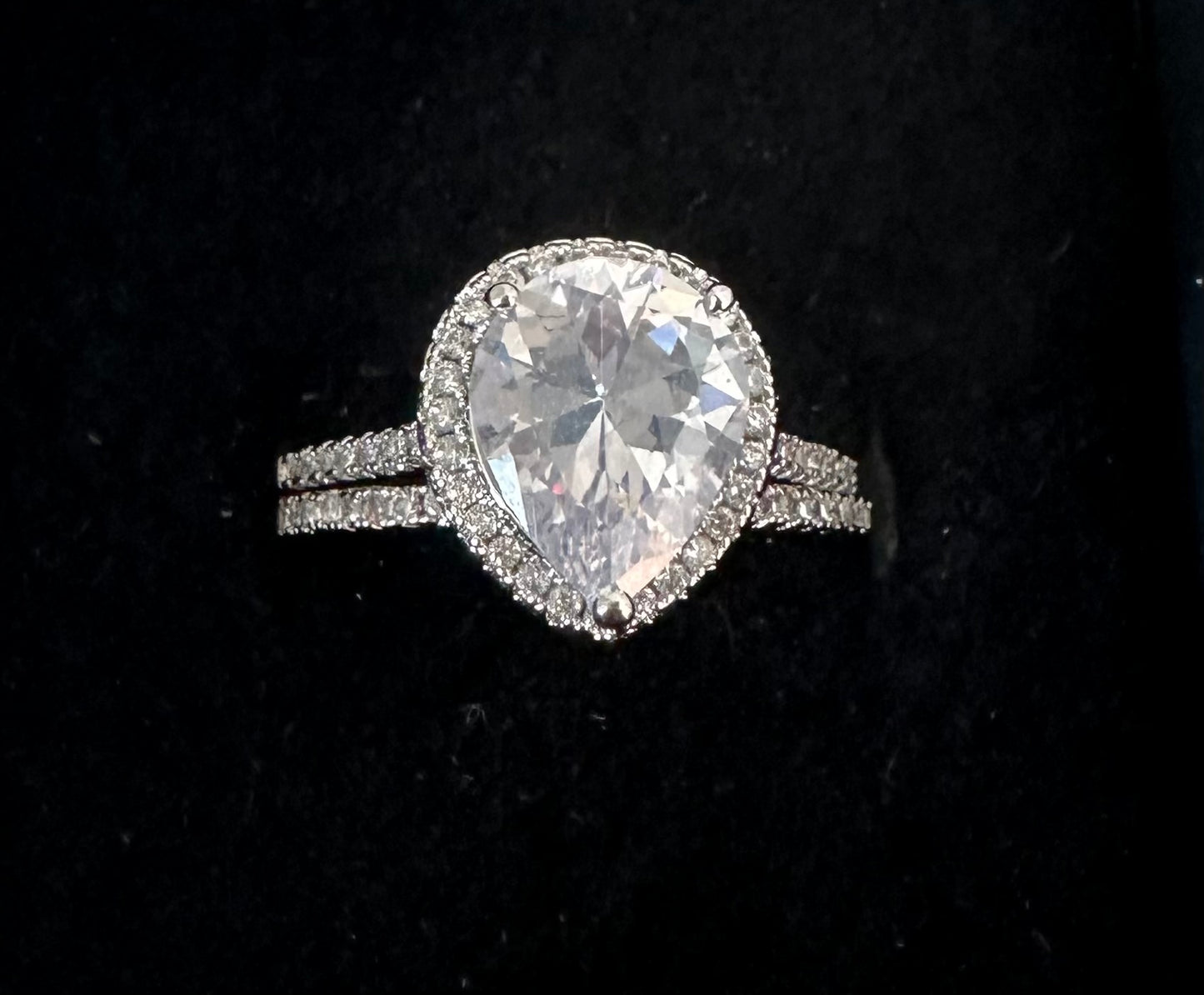 Cubic Zirconia Women’s Ring