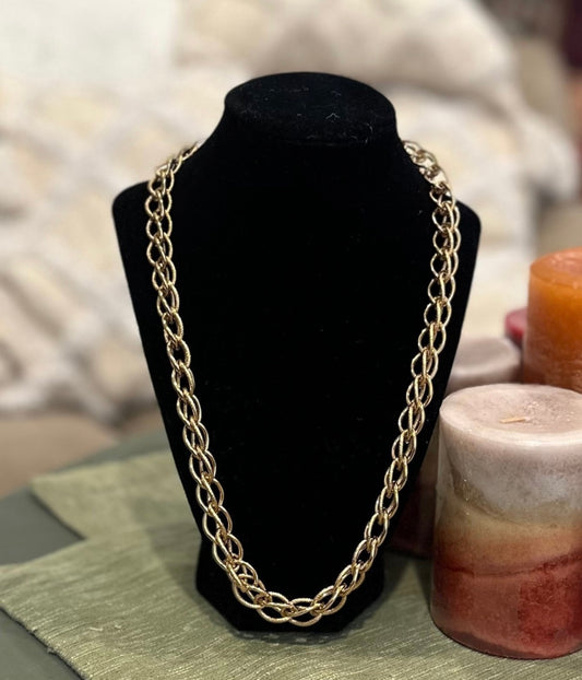 Vintage Monet Gold Tone Chain Necklace