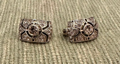 Vintage Monet Clip-on  Earrings