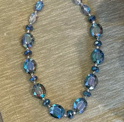 Vintage Faceted Iridescent Blue Glass Beaded Necklace