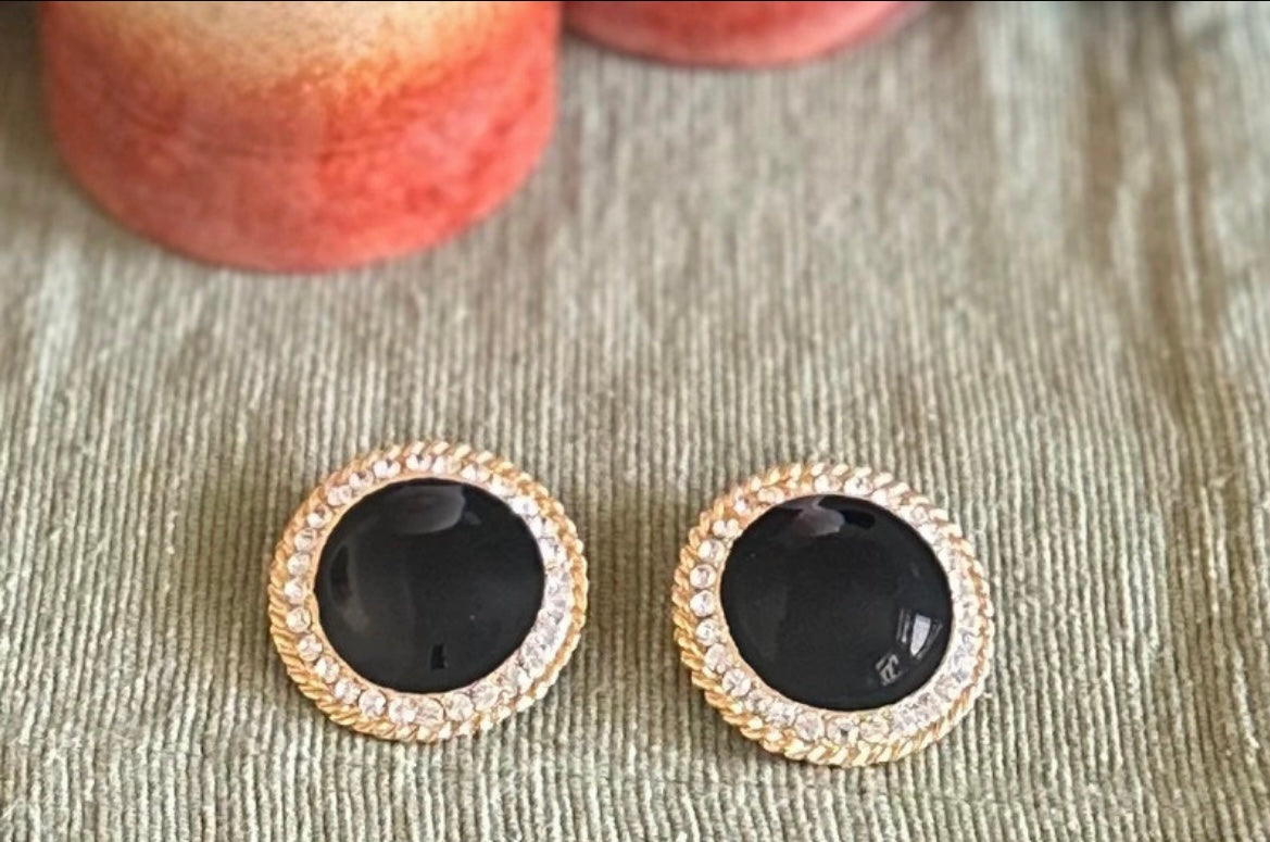 Vintage Clip-on Earrings